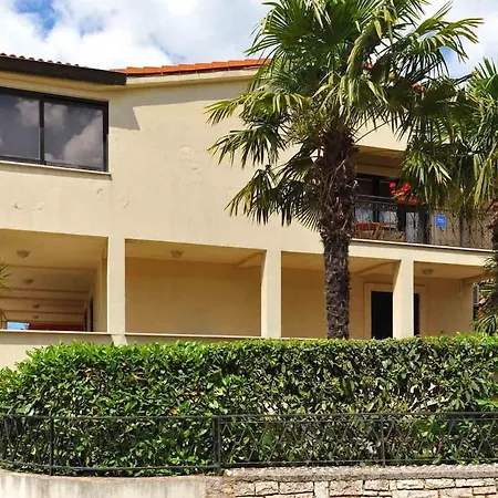 Apartment Nada With A Large Terrace Rovinj